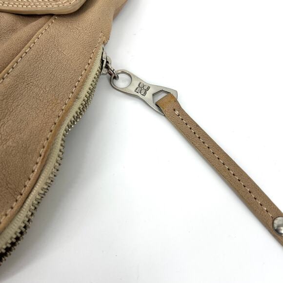 BCBG MAX AZRIA Tan Leather Handbag Purse Satchel with Double Handle - Picture 7 of 10